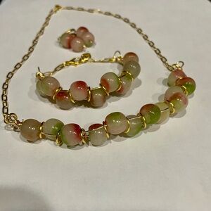 Elegant Gold and Multicolor Beaded Jewelry Set